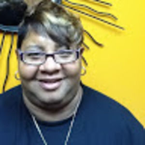 Meet your Posher, Juanita